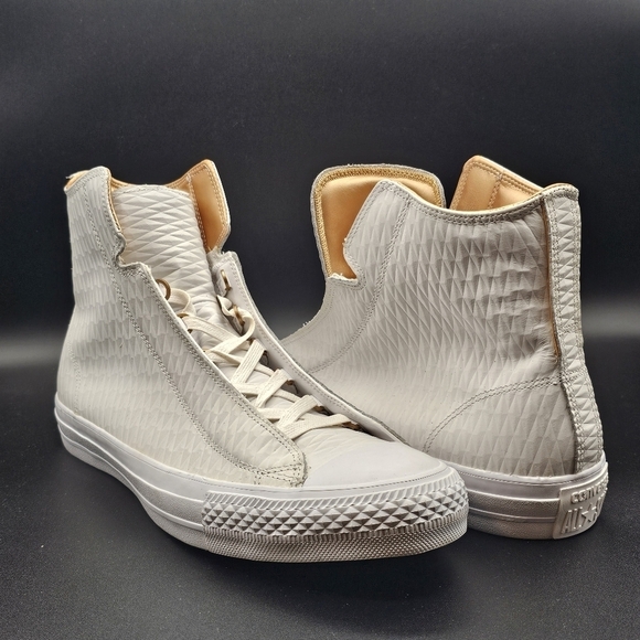 Converse Chuck Taylor All Star ALPHA HI - Picture 1 of 9